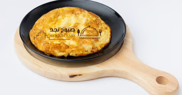 عيون بيض